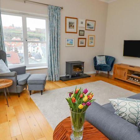 Grays Cottage Уитби Экстерьер фото